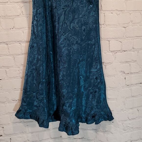 Maurices hunter green embossed chemise - Picture 3 of 6